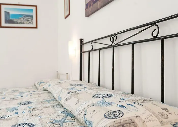 Enea 住宿加早餐酒店 3*